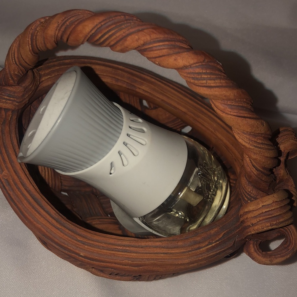 Ceramic Basket - Picture 5 of 6